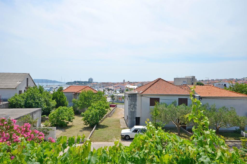 Apartments Marija Near Center Vodice Exteriör bild